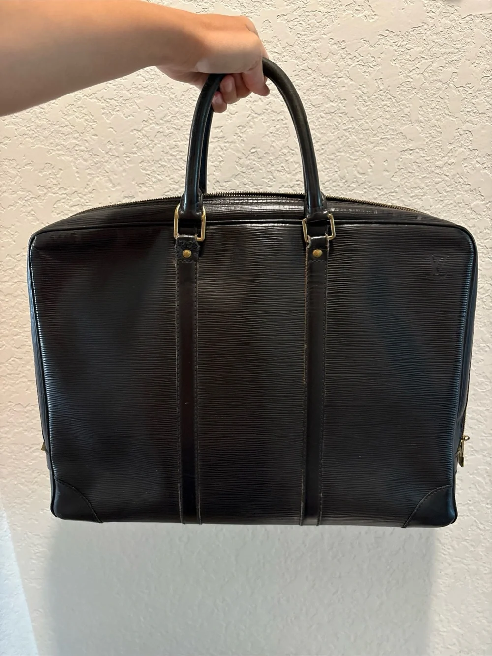 Louis Vuitton BA0996 Porte Documents Voyage Black Epi Handbag